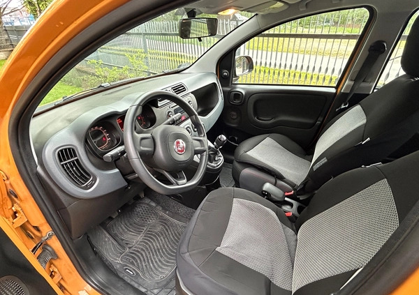 Fiat Panda cena 39900 przebieg: 16300, rok produkcji 2018 z Szepietowo małe 79